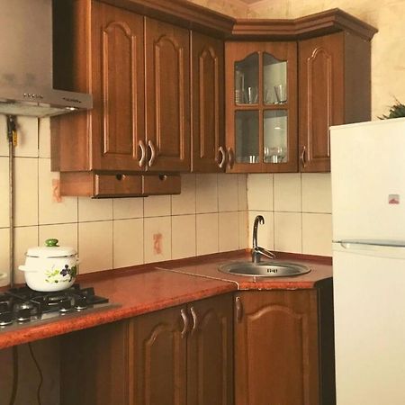 Семейные Апартаменты В Новом Районе У Софиевского Парка Umanʼ Екстериор снимка